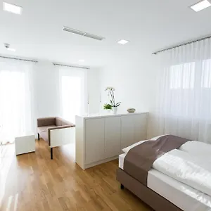4* Hotel Shome I Self Check-in I Free Parking
